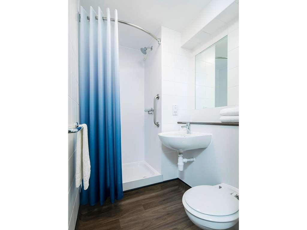 Travelodge Bath Central Pokój zdjęcie