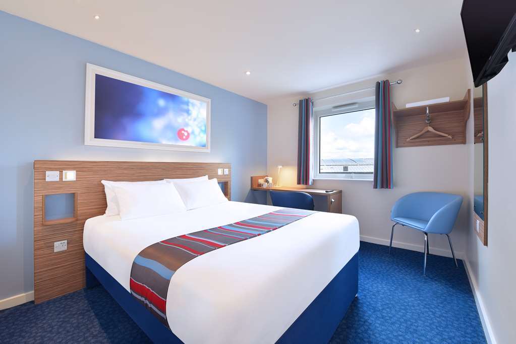 Travelodge Bath Central Pokój zdjęcie